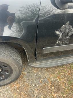 2013 BLACK CHEVY TAHOE