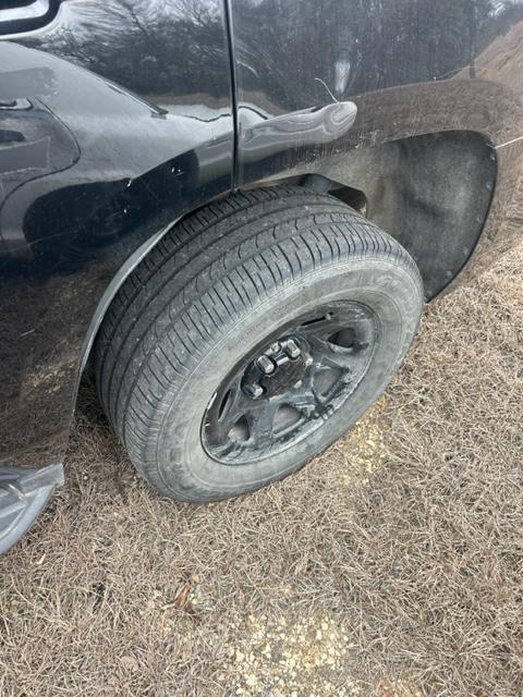 2016 BLACK CHEVY TAHOE