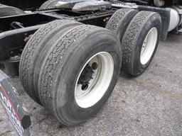 2006 FREIGHTLINER CL12064ST Columbia Conventional