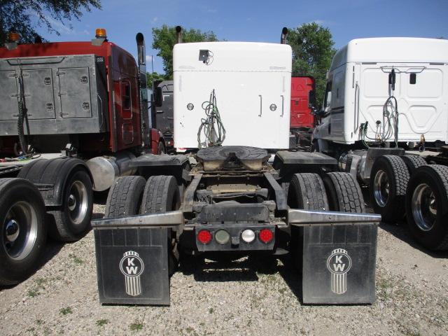 2015 KENWORTH T800 Conventional