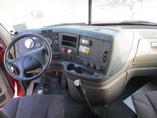 2014 FREIGHTLINER CA12564ST Cascadia Conventional, NON-RUNNER