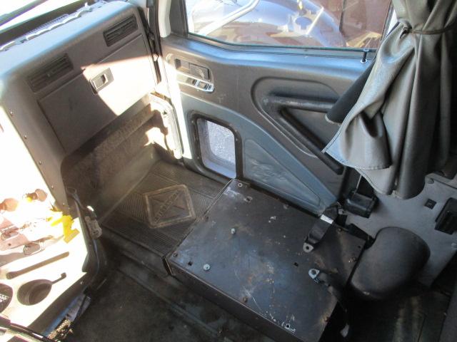 2002 INTERNATIONAL 9200i Conventional
