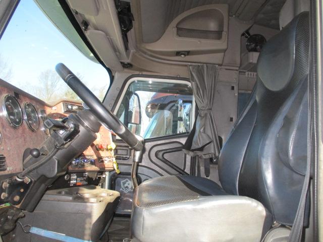 2002 INTERNATIONAL 9200i Conventional