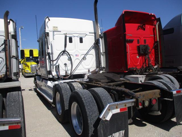 2011 FREIGHTLINER CA12564ST Cascadia Conventional