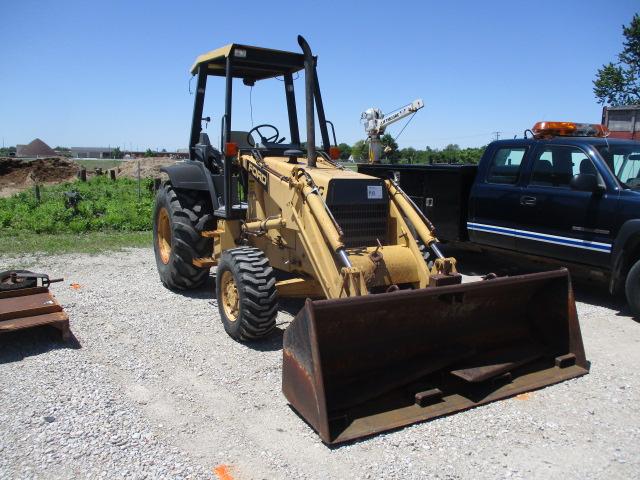 1992 FORD 455C Tractor