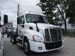 2016 FREIGHTLINER CA11364ST Cascadia Conventional