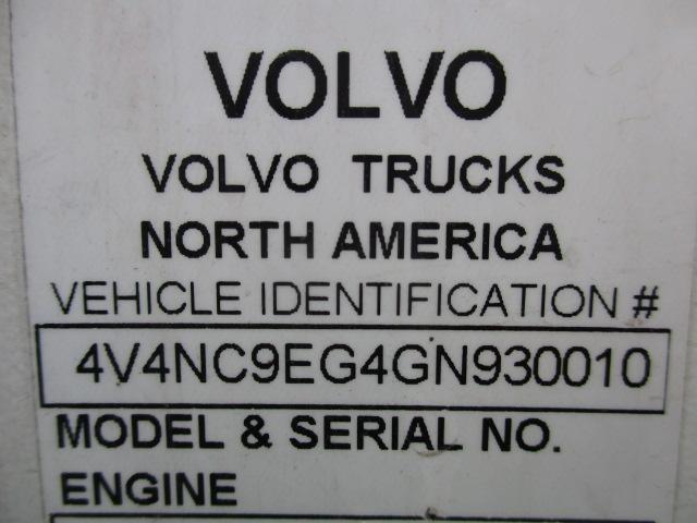 2016 VOLVO VNL64T-300 Conventional