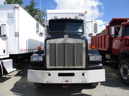 1996 KENWORTH T800 Van Truck