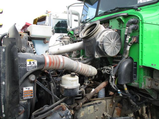 2008 PETERBILT 335 Service Truck