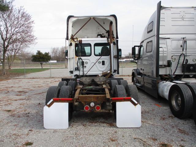 2016 FREIGHTLINER Cascadia CA11364ST Conventional