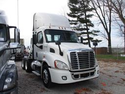 2016 FREIGHTLINER Cascadia CA11364ST Conventional