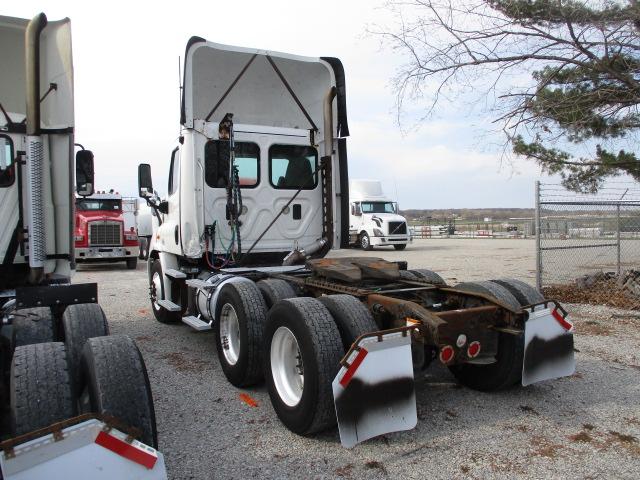 2016 FREIGHTLINER Cascadia CA11364ST Conventional