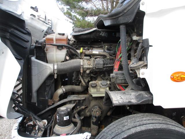 2016 FREIGHTLINER Cascadia CA11364ST Conventional