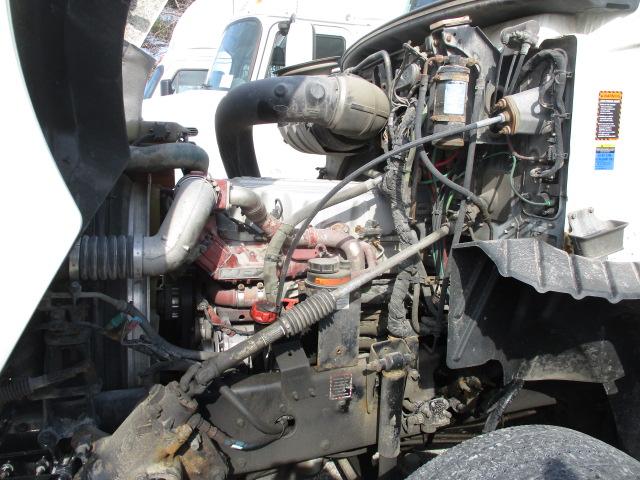 2016 MACK CXU613 Pinnacle Conventional