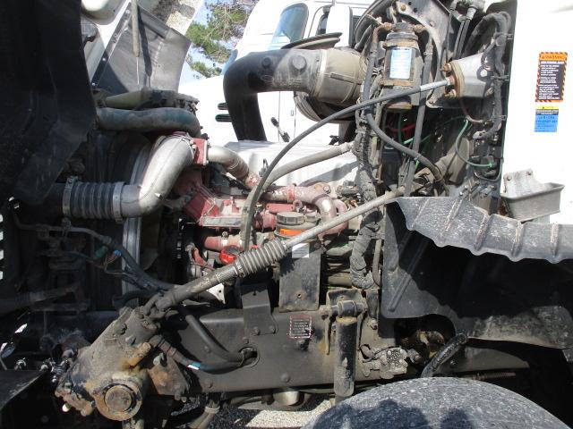 2016 MACK CXU613 Pinnacle Conventional