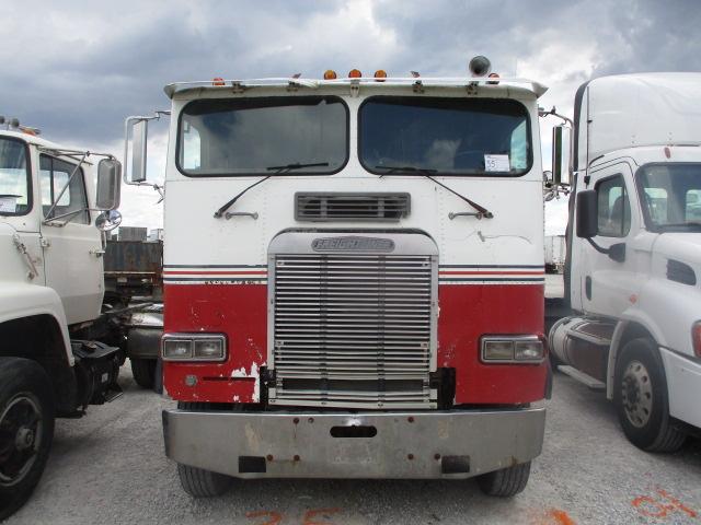 1986 FREIGHTLINER FLA8664T Cab Over