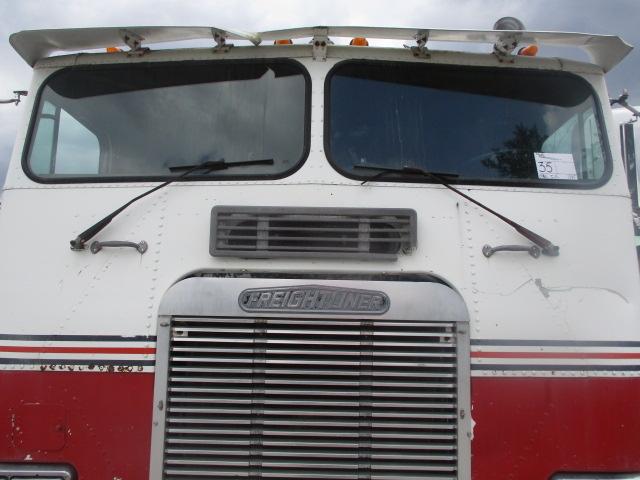 1986 FREIGHTLINER FLA8664T Cab Over