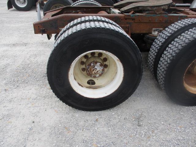1986 FREIGHTLINER FLA8664T Cab Over