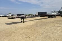 1999 XL SPECIALIZED 53 Ft. to 90 Ft. Extendable Flat Bed