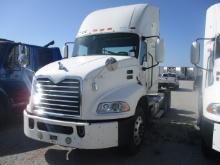 2018 MACK CXU613 Pinnacle Conventional