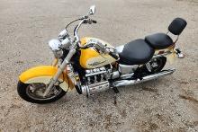 1999 HONDA Valkyrie GL Motorcycle