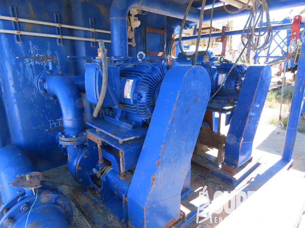 (20-15) 2010 7'H x 10'W x 40'L Crimped Steel Shake