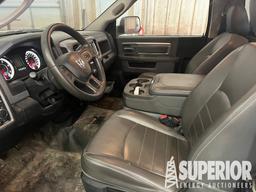 (x) (5-159) 2014 DODGE 3500 4WD Dually Flatbed Pic