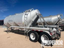 (x) (10-12) 1984 FRUEHAUF 1000 Cu Ft T/A Pneumatic