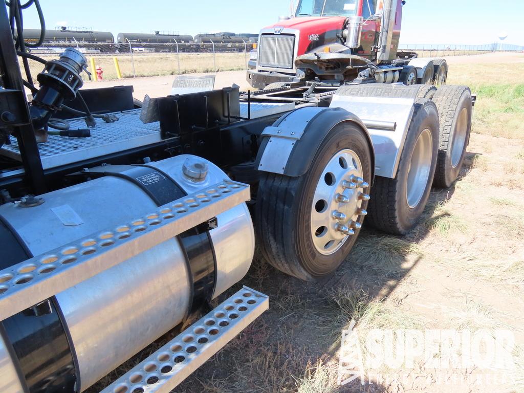 (x) (19-3) 2014 WESTERN STAR 4900 T/A w/Pusher Axl