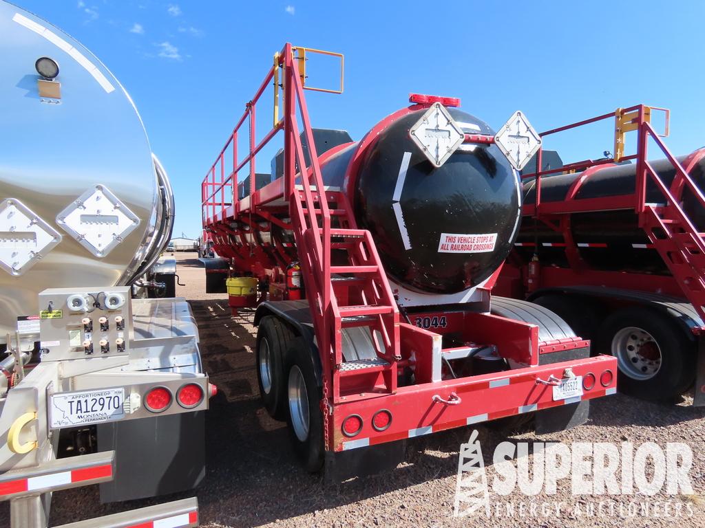 (x) (19-46) 2012 WILCO T/A 5000-Gal Acid Transport