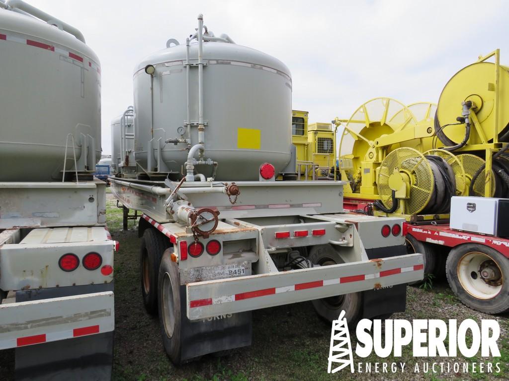 2013 WILCO T/A 660 CuFt Bulk Trailer