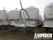 2013 WILCO T/A 660 CuFt Bulk Trailer