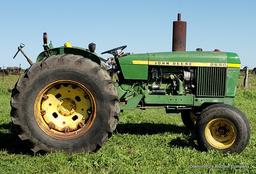 John Deere 2640