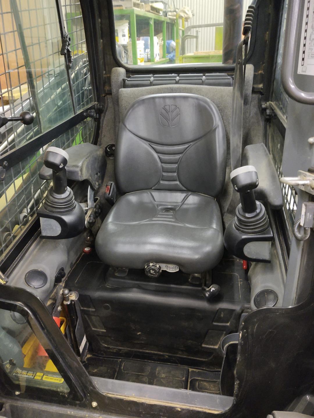 New Holland L218 Skid Loader