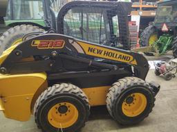 New Holland L218 Skid Loader