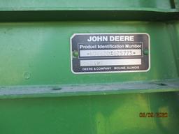 John Deere 6620 Combine