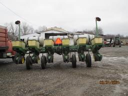 JOHN DEERE 7000 6X PLANTER