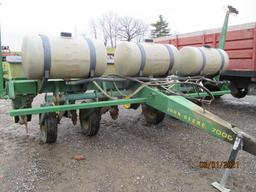 JOHN DEERE 7000 6X PLANTER