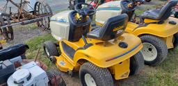 CC HDS 2135 Riding Mower