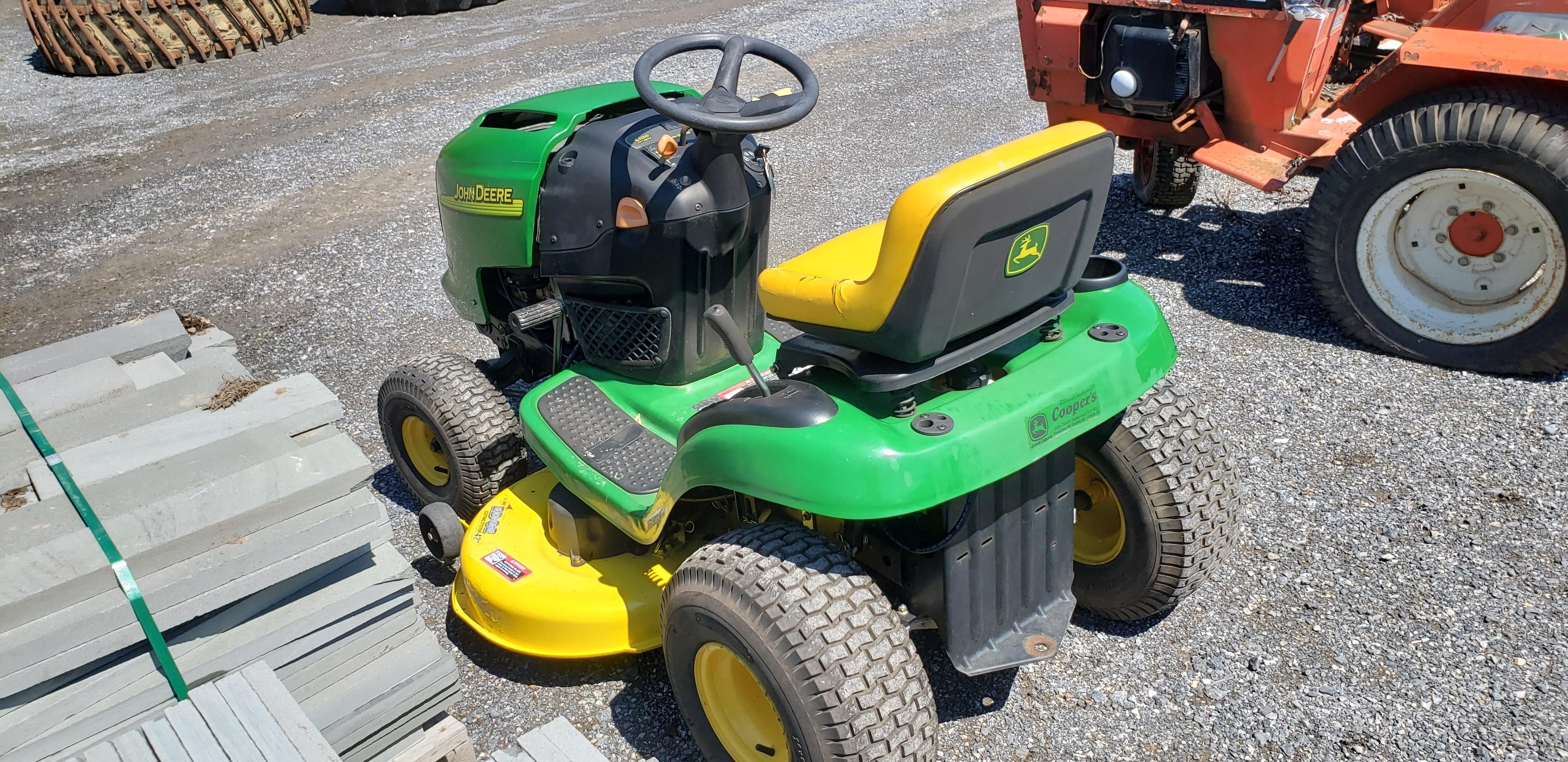 JD L100 Mower