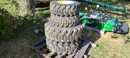 New John Deere 4000 Series Compact Tracor Tires