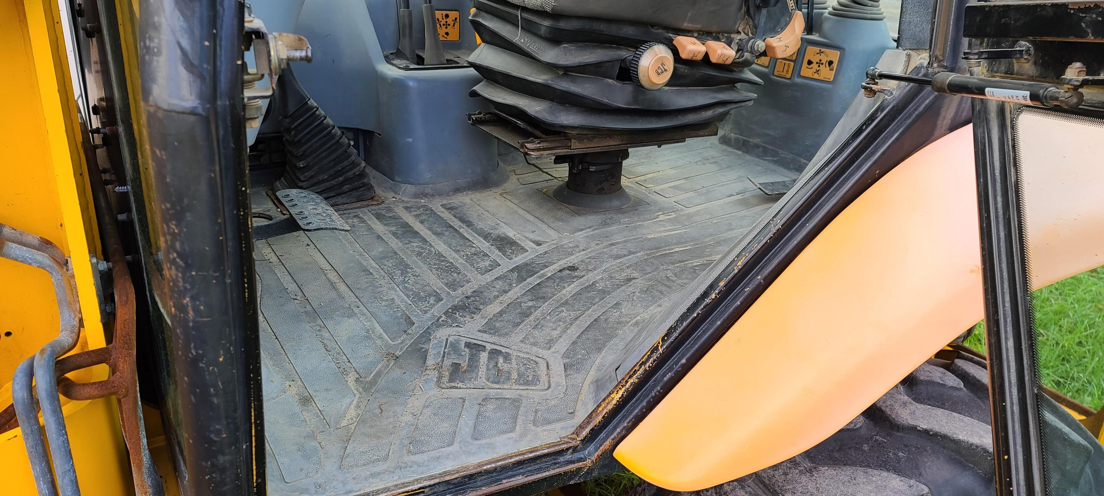 JCB 212S Series 3 Backhoe