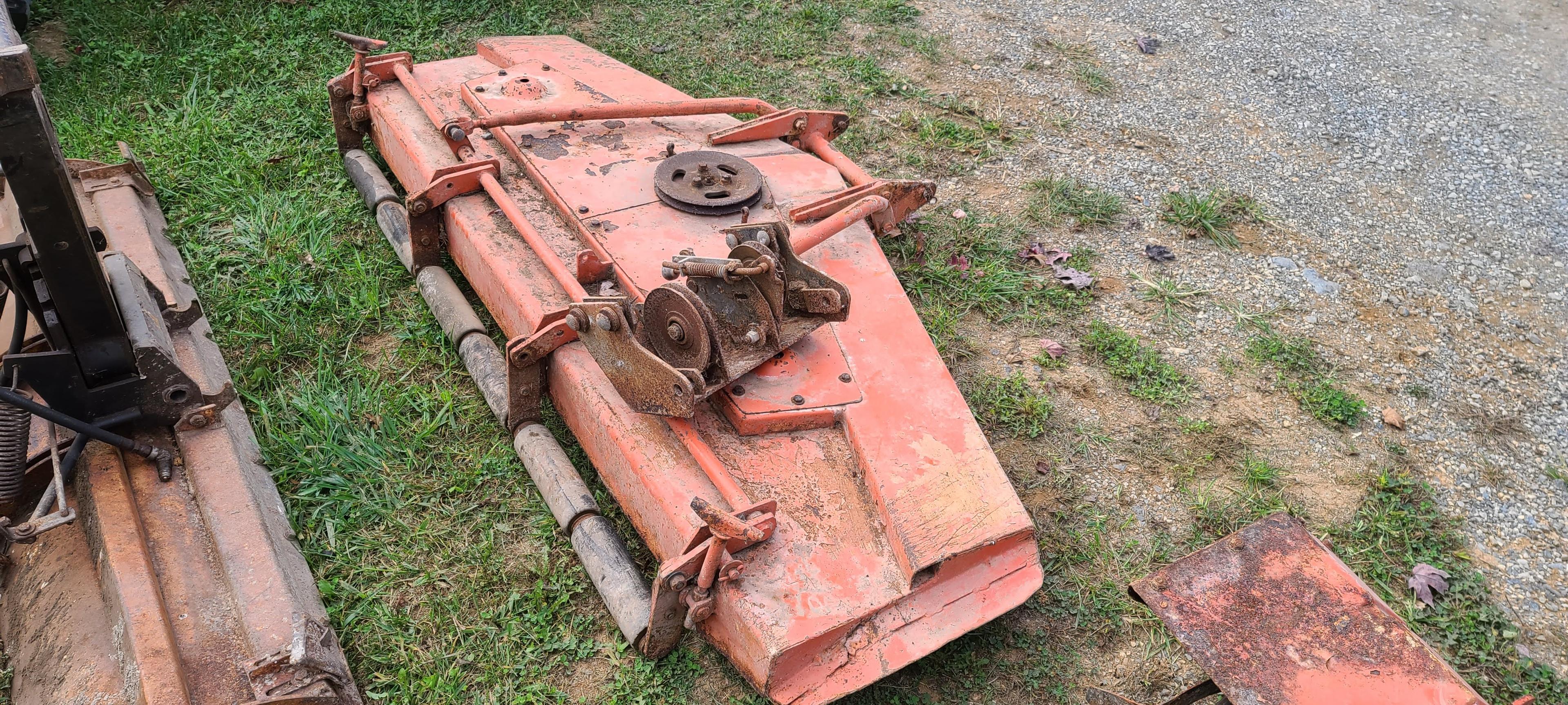 Allis Chalmers 616 Tractor W/Attachments
