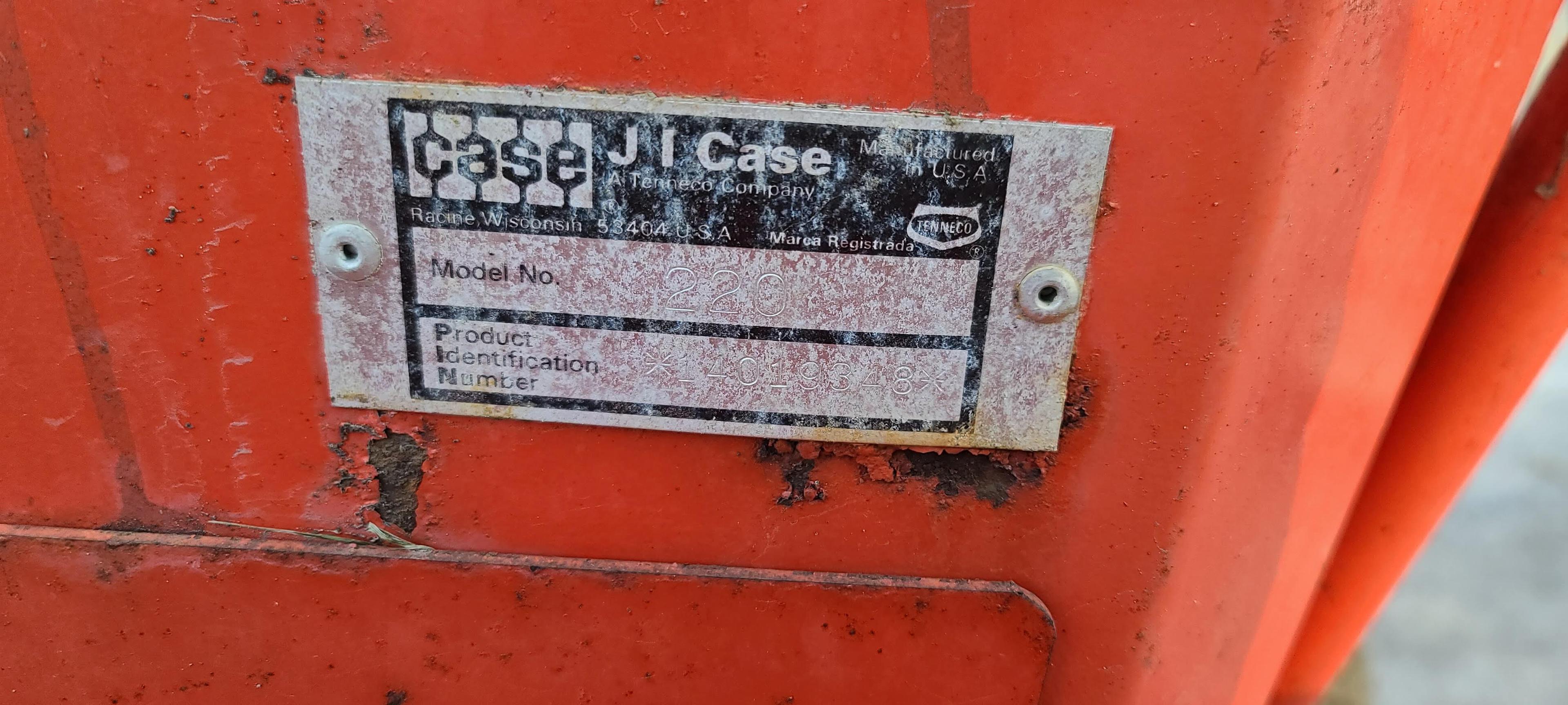 Case 220 Riding Mower (AS IS)