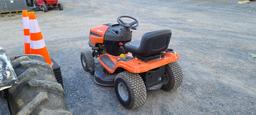Simplicity LTH2038 Riding Mower (RUNS)