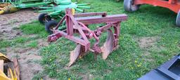 International 2x 3pt. Plow