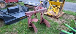 International 2x 3pt. Plow