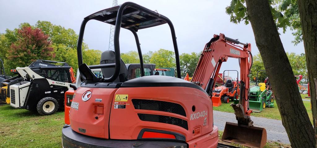 2013 Kubota KX040-4 (RIDE AND DRIVE)