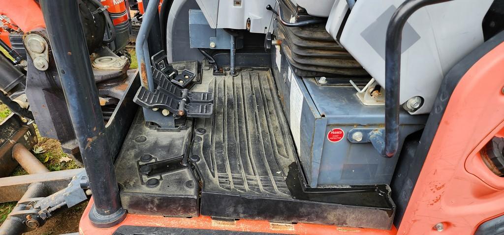 2013 Kubota KX040-4 (RIDE AND DRIVE)
