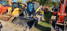 2016 New Holland C238 Skidloader (RIDE AND DRIVE)